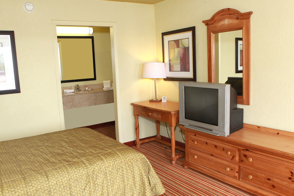 Suite Dreams Hotel Mattoon Exteriér fotografie