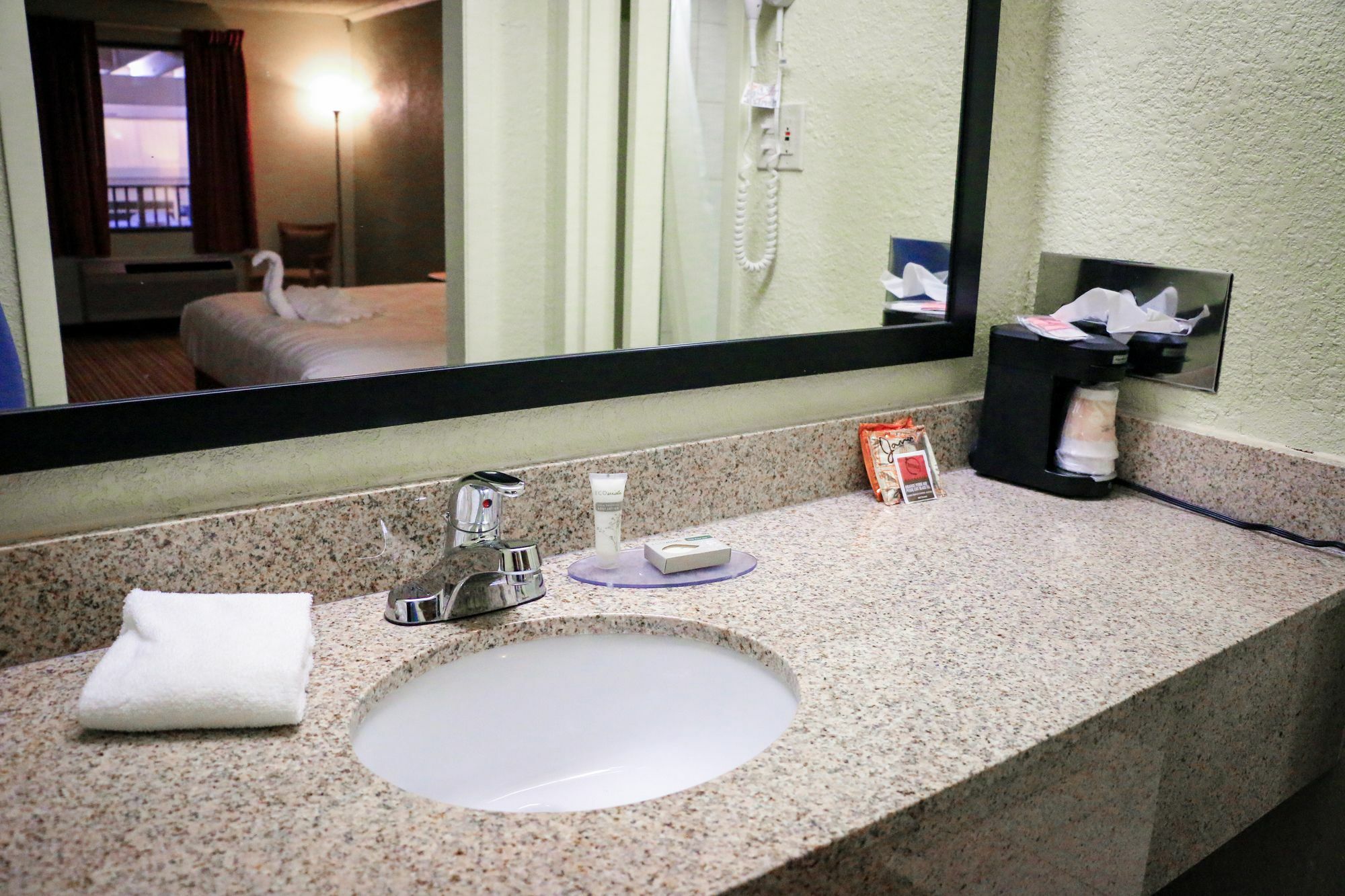 Suite Dreams Hotel Mattoon Exteriér fotografie